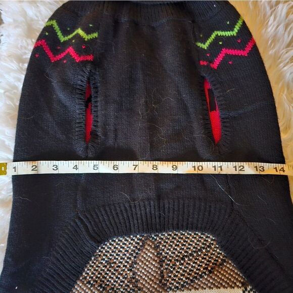 DOG'S CHRISTMAS SWEATER - Picture 6 of 6
